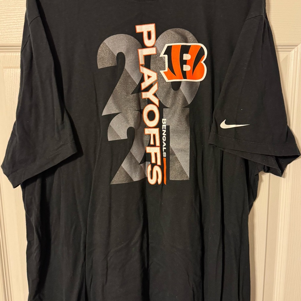 Nike NFL Cincinnati Bengals 2021 “Playoffs” Graphic shirt XXL